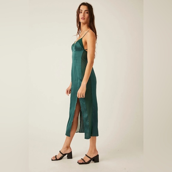 Free People Intimately City Cool Midi Slip In Evergreen Size Extra Small - Picture 2 of 11
